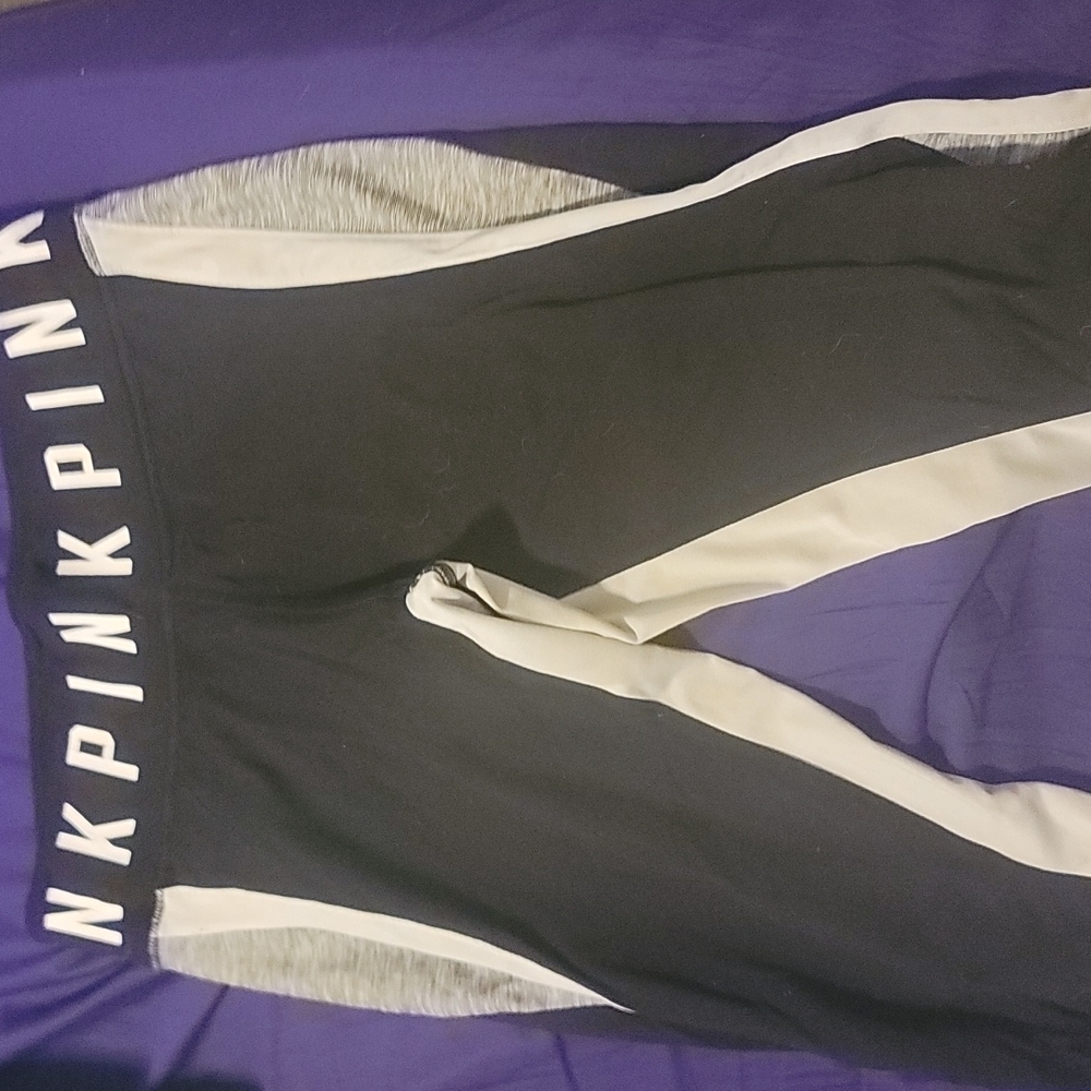 PINK Ultimate Leggings